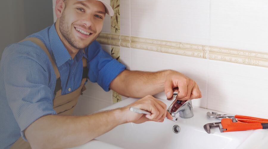Professional clogged drains services in Kermit, TX